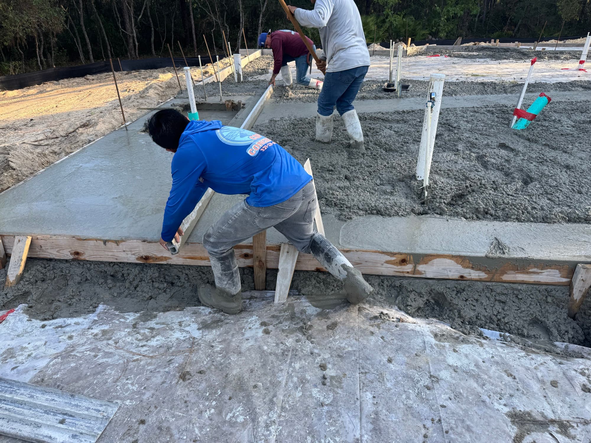 Ocala's local concrete crew